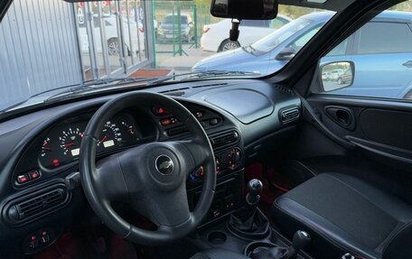 Chevrolet Niva I рестайлинг, 2011 год, 595 000 рублей, 8 фотография