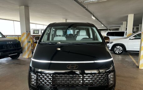 Hyundai Staria, 2025 год, 7 598 000 рублей, 2 фотография