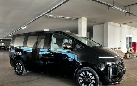 Hyundai Staria, 2025 год, 7 598 000 рублей, 3 фотография