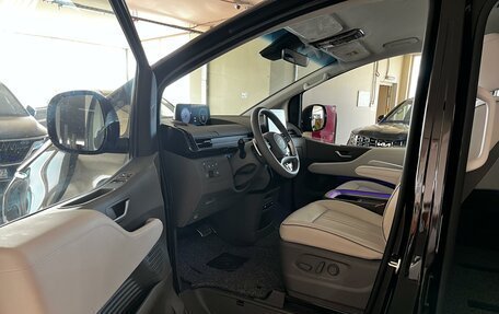 Hyundai Staria, 2025 год, 7 598 000 рублей, 29 фотография