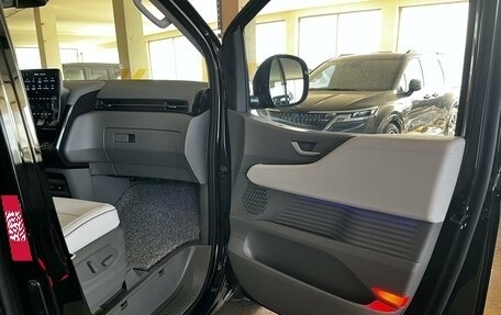 Hyundai Staria, 2025 год, 7 598 000 рублей, 22 фотография