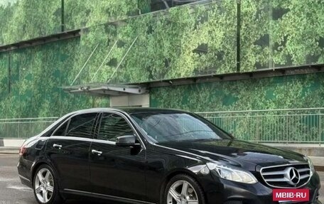 Mercedes-Benz E-Класс, 2013 год, 1 800 000 рублей, 2 фотография