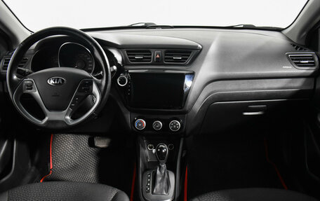 KIA Rio III рестайлинг, 2015 год, 998 000 рублей, 16 фотография
