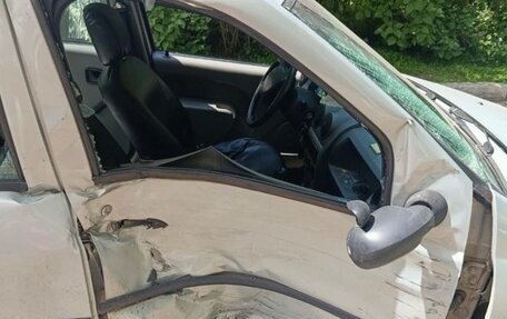 Renault Logan I, 2009 год, 140 000 рублей, 6 фотография