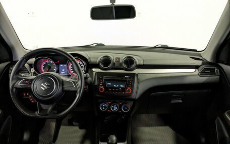 Suzuki Swift V, 2024 год, 1 800 000 рублей, 17 фотография