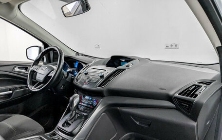 Ford Kuga III, 2017 год, 1 490 000 рублей, 11 фотография