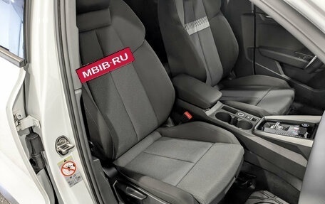 Audi A3, 2021 год, 2 370 000 рублей, 22 фотография