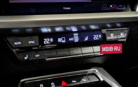 Audi A3, 2021 год, 2 370 000 рублей, 26 фотография