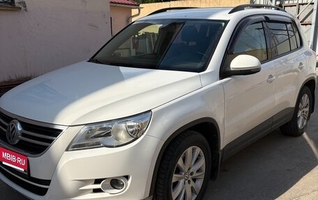 Volkswagen Tiguan I, 2010 год, 950 000 рублей, 3 фотография