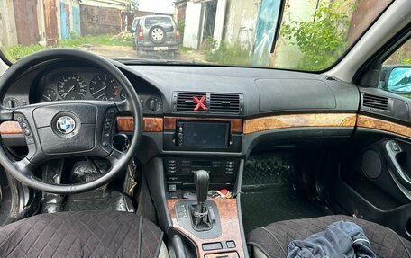 BMW 5 серия, 1997 год, 355 555 рублей, 9 фотография