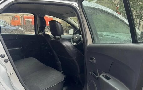 Renault Logan II, 2015 год, 820 000 рублей, 7 фотография