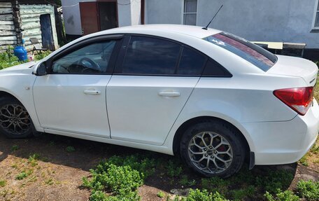 Chevrolet Cruze II, 2013 год, 680 000 рублей, 4 фотография