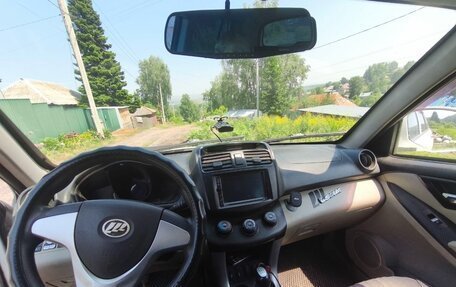 Lifan X60 I рестайлинг, 2013 год, 450 000 рублей, 11 фотография