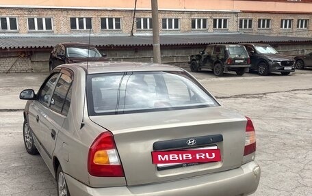 Hyundai Accent II, 2010 год, 249 000 рублей, 2 фотография
