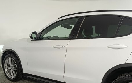 Alfa Romeo Stelvio, 2017 год, 3 100 000 рублей, 21 фотография