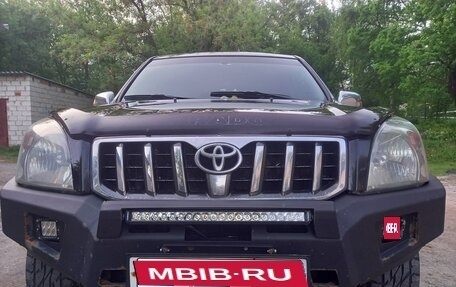Toyota Land Cruiser Prado 120 рестайлинг, 2007 год, 2 000 000 рублей, 1 фотография