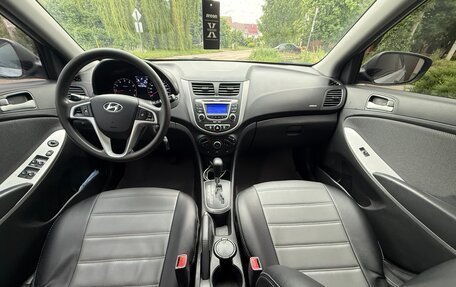 Hyundai Solaris II рестайлинг, 2013 год, 760 000 рублей, 11 фотография