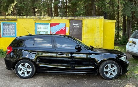 BMW 1 серия, 2010 год, 850 000 рублей, 3 фотография