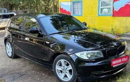BMW 1 серия, 2010 год, 850 000 рублей, 8 фотография