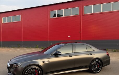 Mercedes-Benz E-Класс AMG, 2017 год, 5 450 000 рублей, 2 фотография