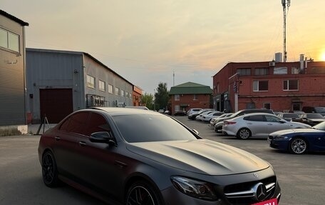 Mercedes-Benz E-Класс AMG, 2017 год, 5 450 000 рублей, 7 фотография