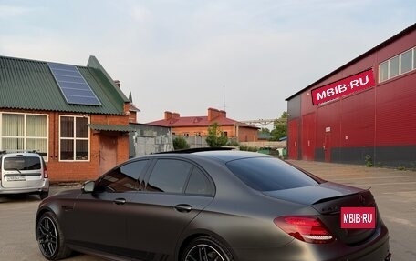 Mercedes-Benz E-Класс AMG, 2017 год, 5 450 000 рублей, 3 фотография