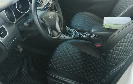 Hyundai Elantra V, 2013 год, 800 000 рублей, 8 фотография