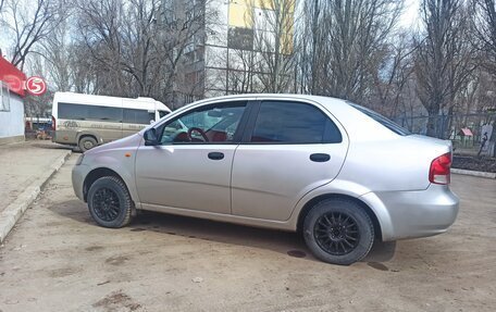 Chevrolet Aveo III, 2005 год, 370 000 рублей, 4 фотография