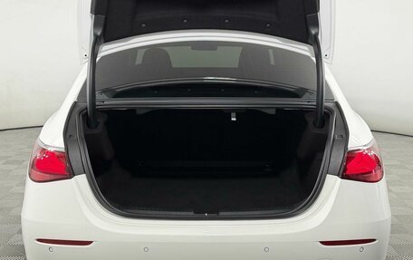 Mercedes-Benz E-Класс, 2024 год, 6 699 000 рублей, 8 фотография