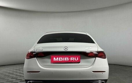 Mercedes-Benz E-Класс, 2024 год, 6 699 000 рублей, 5 фотография
