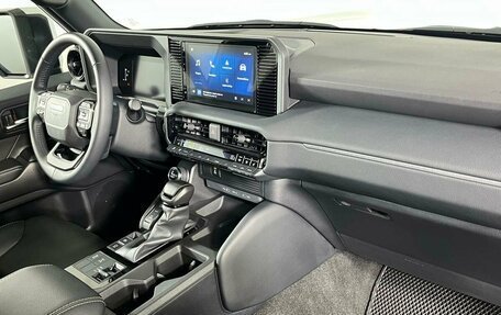 Toyota Land Cruiser Prado, 2024 год, 8 999 000 рублей, 14 фотография