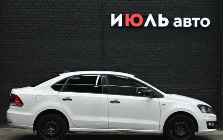 Volkswagen Polo VI (EU Market), 2017 год, 1 100 000 рублей, 8 фотография