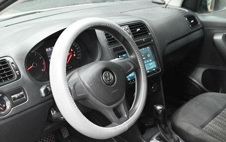 Volkswagen Polo VI (EU Market), 2017 год, 1 100 000 рублей, 14 фотография
