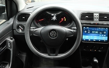 Volkswagen Polo VI (EU Market), 2017 год, 1 100 000 рублей, 11 фотография