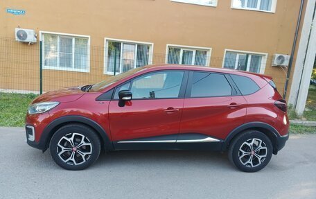 Renault Kaptur I рестайлинг, 2018 год, 1 650 000 рублей, 4 фотография