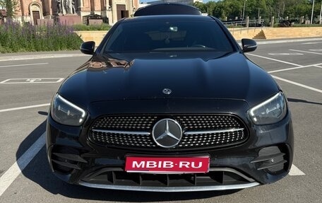 Mercedes-Benz E-Класс, 2020 год, 4 300 000 рублей, 1 фотография