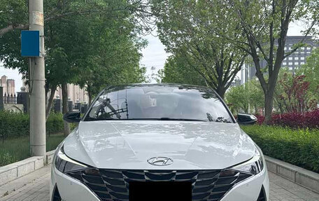 Hyundai Elantra, 2022 год, 1 304 000 рублей, 1 фотография