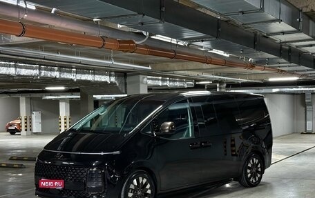 Hyundai Staria, 2023 год, 5 190 000 рублей, 1 фотография