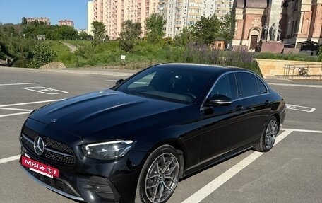 Mercedes-Benz E-Класс, 2020 год, 4 300 000 рублей, 5 фотография