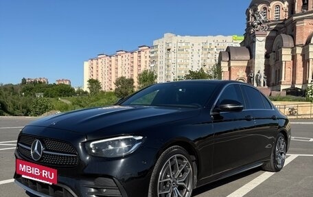 Mercedes-Benz E-Класс, 2020 год, 4 300 000 рублей, 4 фотография
