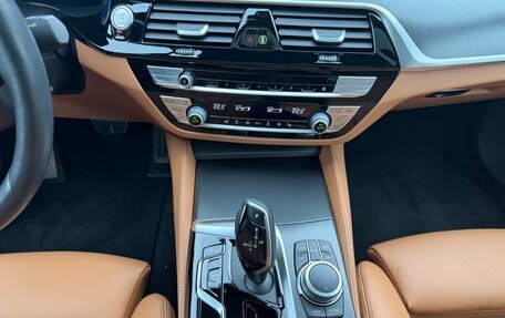 BMW 5 серия, 2022 год, 5 100 000 рублей, 6 фотография
