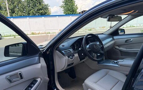 Mercedes-Benz E-Класс, 2013 год, 1 750 000 рублей, 20 фотография