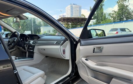 Mercedes-Benz E-Класс, 2013 год, 1 750 000 рублей, 24 фотография