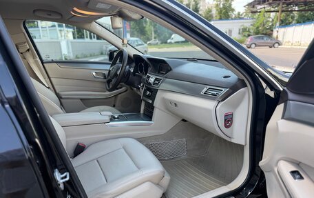 Mercedes-Benz E-Класс, 2013 год, 1 750 000 рублей, 25 фотография