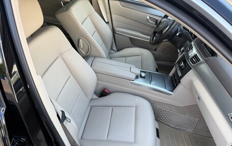 Mercedes-Benz E-Класс, 2013 год, 1 750 000 рублей, 31 фотография