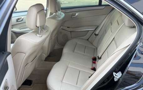 Mercedes-Benz E-Класс, 2013 год, 1 750 000 рублей, 35 фотография