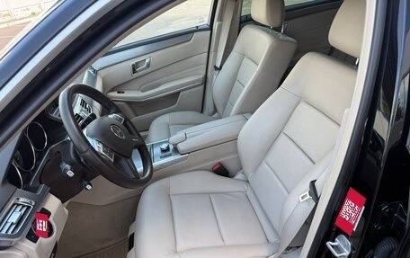 Mercedes-Benz E-Класс, 2013 год, 1 750 000 рублей, 19 фотография