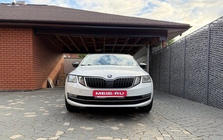 Skoda Octavia, 2019 год, 1 850 000 рублей, 4 фотография