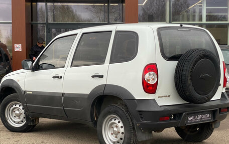 Chevrolet Niva I рестайлинг, 2015 год, 540 000 рублей, 7 фотография