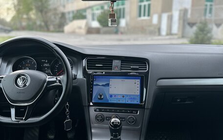 Volkswagen Golf VII, 2013 год, 950 000 рублей, 12 фотография